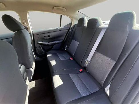 Certified 2025 Nissan Sentra SV FWD image 19