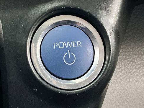 Used 2024 Toyota Sienna Limited AWD/4WD image 19