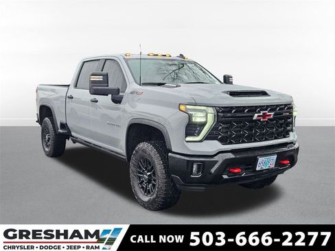 Used 2024 Chevrolet Silverado 2500 ZR2 image 1