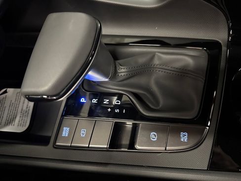 New 2026 Hyundai Elantra Sport FWD image 31