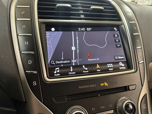 Used 2019 Lincoln Nautilus Reserve image 26