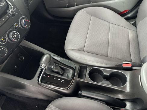 Used 2017 Kia Forte LX FWD image 21