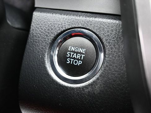 Used 2022 Toyota Camry XSE image 19