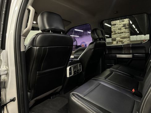 Used 2019 Ford F250 Lariat image 26