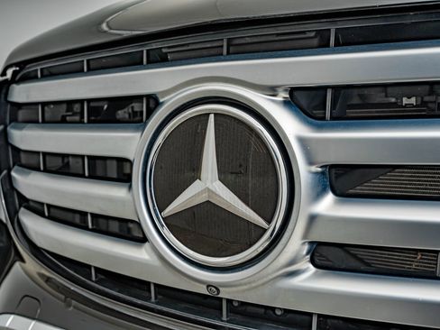 Certified 2024 Mercedes-Benz GLS 450 4MATIC image 12