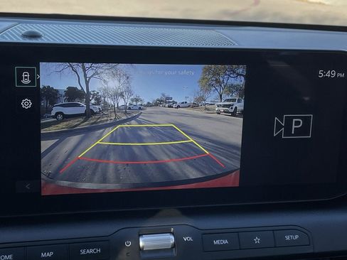 Used 2025 Kia K4 EX image 17