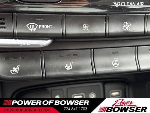 Used 2019 Hyundai Santa Fe AWD image 18