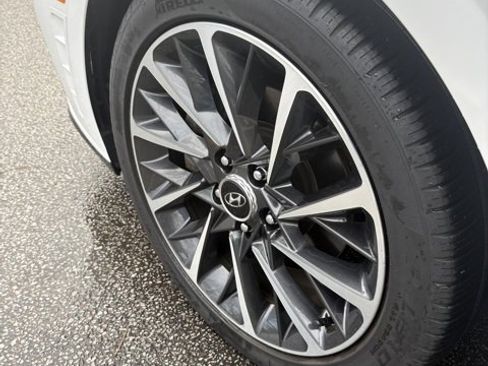 Used 2022 Hyundai Sonata Limited image 31