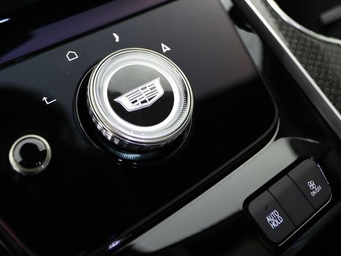 Used 2026 Cadillac Escalade V AWD/4WD image 28