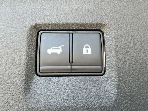 Used 2025 INFINITI QX60 Pure AWD/4WD image 6