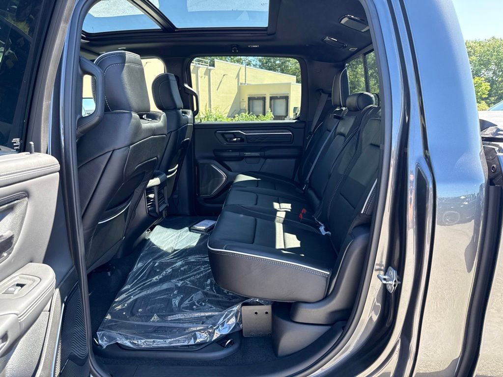 New 2027 RAM 1500 Limited AWD/4WD image 23