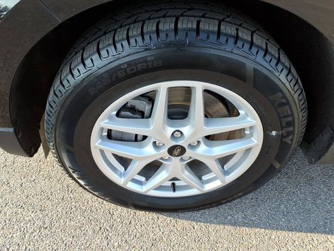 Certified 2023 Ford Edge SEL w/ Convenience Package image 4