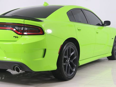 Used 2023 Dodge Charger R/T w/ Blacktop Package image 44