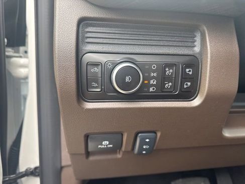 Used 2026 Ford F450 King Ranch w/ FX4 Off-Road Package AWD/4WD image 25