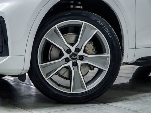 Used 2025 Audi Q5 2.0T Premium AWD/4WD image 6