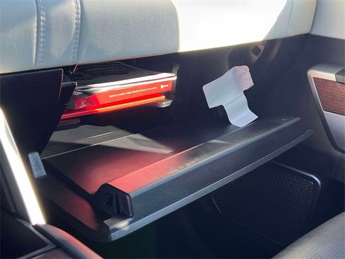 Used 2025 Toyota Tundra Capstone image 32