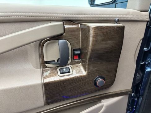 New 2026 GMC Savana 2500 w/ Driver Convenience Package RWD image 18