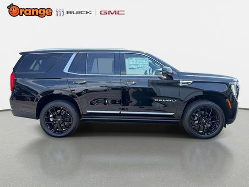 New 2026 GMC Yukon Denali w/ Denali Reserve Package AWD/4WD image 2