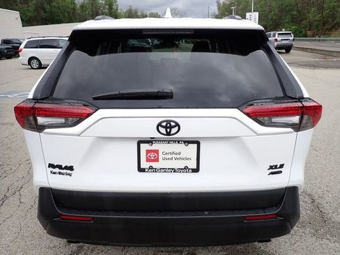 Certified 2023 Toyota RAV4 XLE AWD/4WD image 5