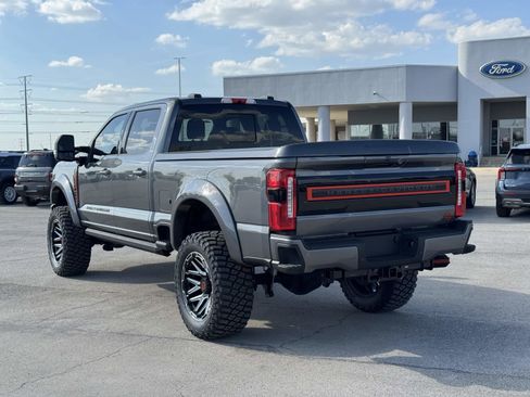 New 2026 Ford F250 Lariat w/ Black Appearance Package AWD/4WD image 8