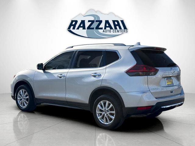 Used 2018 Nissan Rogue SV AWD/4WD image 5