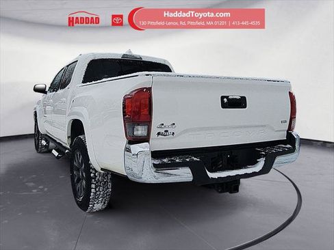 Certified 2023 Toyota Tacoma SR5 image 3