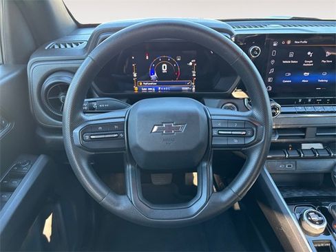 Used 2023 Chevrolet Colorado Trail Boss image 12