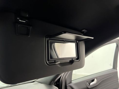 Used 2025 Ford Escape ST-Line image 58