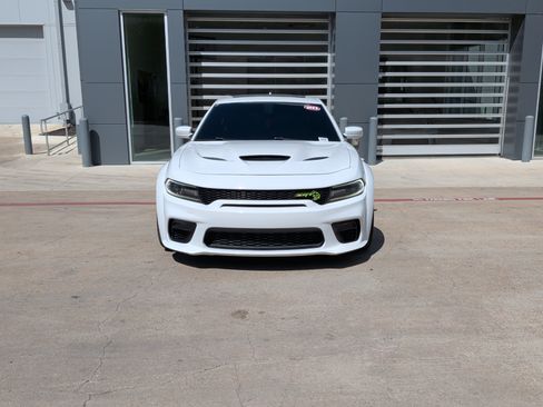 Used 2020 Dodge Charger SRT Hellcat w/ Harman/Kardon Audio Group RWD image 3