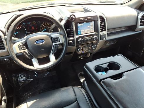 Used 2018 Ford F150 Lariat AWD/4WD image 23