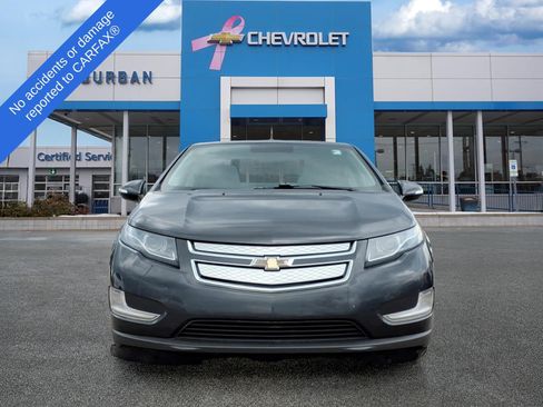 Used 2014 Chevrolet Volt FWD image 2
