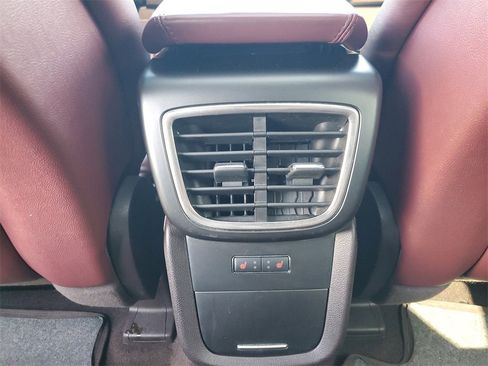 Used 2019 Lincoln Nautilus Black Label image 13