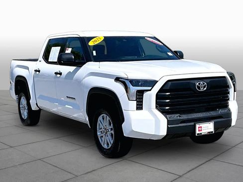 Certified 2025 Toyota Tundra SR5 AWD/4WD image 2