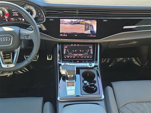 Used 2025 Audi SQ7 Premium Plus image 22