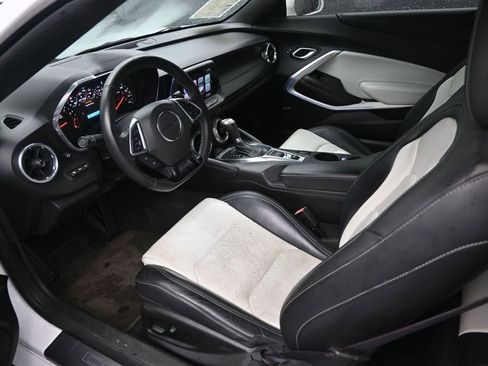 Used 2017 Chevrolet Camaro LT image 11