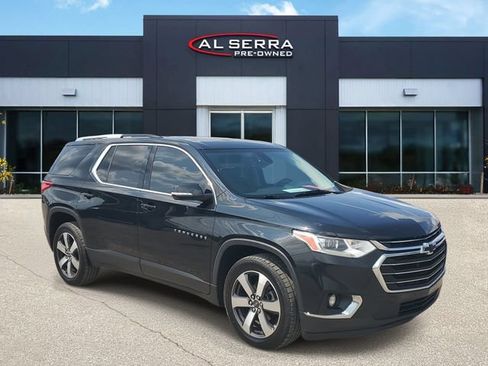 Used 2018 Chevrolet Traverse LT w/ LPO, Floor Liner Package AWD/4WD image 1