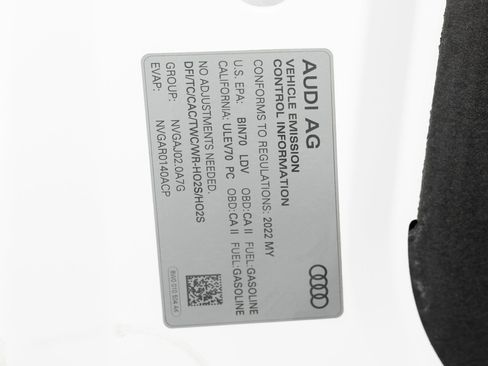 Used 2022 Audi A4 2.0T Premium Plus image 18