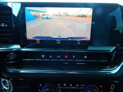 Used 2025 Chevrolet Silverado 2500 LTZ w/ LTZ Convenience Package image 22