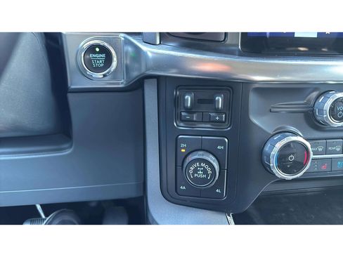 Used 2023 Ford F150 Lariat w/ Max Trailer Tow Package AWD/4WD image 18