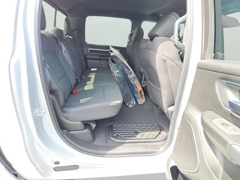 New 2026 RAM 1500 4x4 Crew Cab image 19