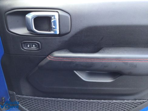 Used 2022 Jeep Wrangler Unlimited Rubicon image 14