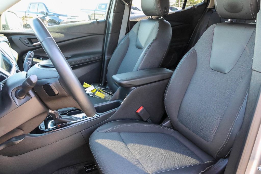Used 2023 Buick Encore GX Preferred w/ Cold Weather Comfort Package AWD/4WD image 10