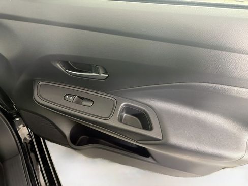 Used 2024 Nissan Versa SV w/ Trunk Package FWD image 29