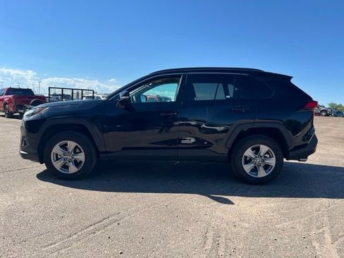 Used 2025 Toyota RAV4 XLE FWD image 2