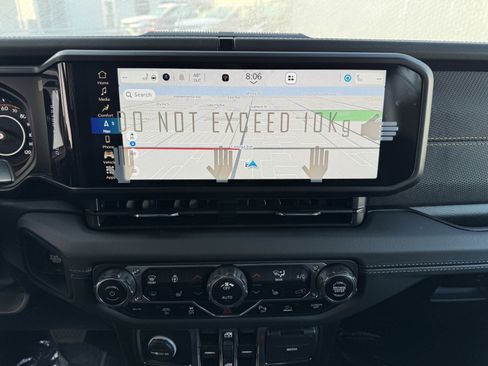 New 2024 Jeep Wrangler Unlimited Rubicon 392 image 27