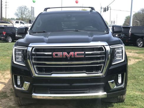 Used 2022 GMC Yukon SLT w/ SLT Premium Package AWD/4WD image 16