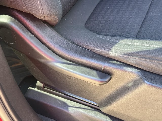 Used 2021 Chevrolet Silverado 1500 LT RWD image 24