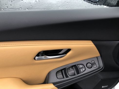 New 2025 Nissan Sentra SV w/ SV Premium Package image 20