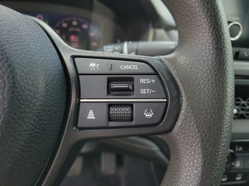 Used 2023 Honda Accord EX image 20