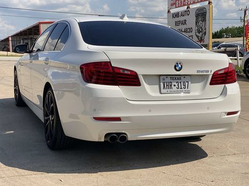 Used 2016 BMW 528i Sedan RWD image 7